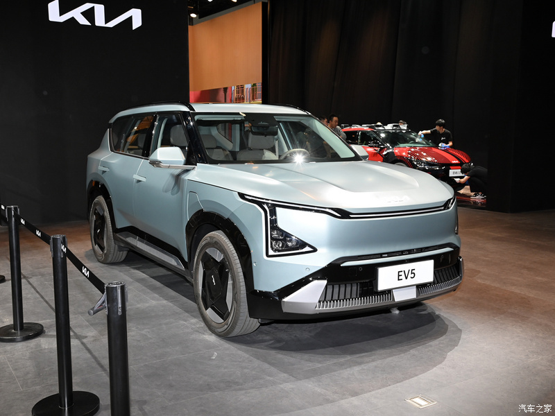 起亚EV5